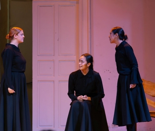 La Casa de Bernarda Alba | Compañía de Teatro UTPL La Casa de Bernarda Alba | Compañía de Teatro UTPL