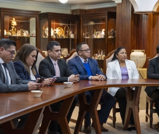 Posesión de nuevas autoridades académicas