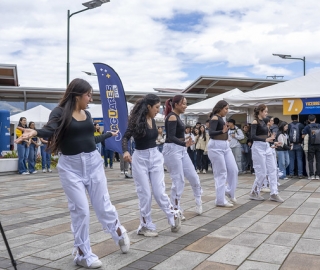 Feria Académica 2025 "Transforma tu Vida Universitaria"
