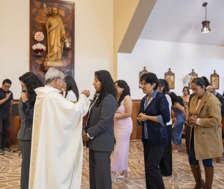 Imposición de Insignias – Carrera de Medicina