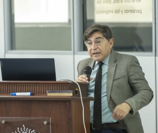 Presentación del libro "Seguridad, Paz y Desarrollo" de César Ulloa