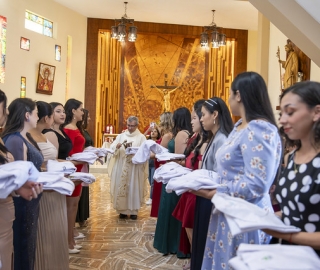 Ceremonia de imposición de mandiles a los estudiantes de 7mo ciclo de la carrera de Psicología Clínica