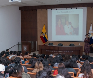 Seminario: Eutanasia, muerte digna y cuidados paliativos Seminario: Eutanasia, muerte digna y cuidados paliativos