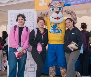 Feria Académica 2025 "Transforma tu Vida Universitaria"