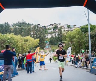 Carrera 5K Pasos Solidarios 2025