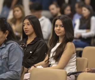 Café Científico UTPL | Innovación y Emprendimiento en el Derecho. Café Científico UTPL | Innovación y Emprendimiento en el Derecho.