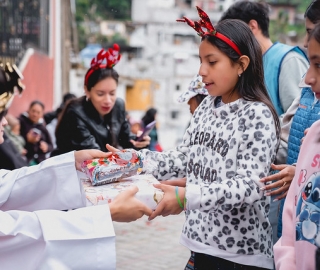Navidad UTPL 2025 | Agasajo navideño barrio Tierras Coloradas