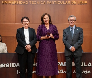 Homenaje al personal UTPL por sus años de servicio