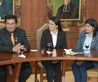 Firma de convenio con Universidad Nacional Hermilio Valdizán Firma de convenio con Universidad Nacional Hermilio Valdizán