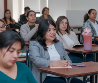 Seminario: Eutanasia, muerte digna y cuidados paliativos Seminario: Eutanasia, muerte digna y cuidados paliativos