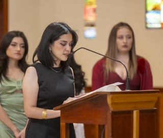 Imposición de mandiles a internos rotativos de la carrera de Nutrición y Dietética – Cohorte mayo 2025 / abril 2026