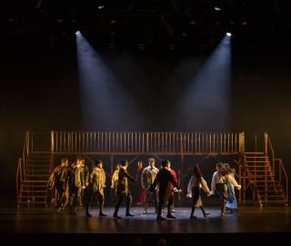 La Compañía de Teatro UTPL conmemoró sus 20 años de trayectoria artística con el estreno de la obra Otelo La Compañía de Teatro UTPL conmemoró sus 20 años de trayectoria artística con el estreno de la obra Otelo