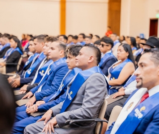 Décimo Quinta Promoción de Graduados ESCOP UTPL Décimo Quinta Promoción de Graduados ESCOP UTPL