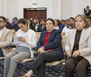 Charla magistral: Familia, la perfección no existe, pero el amor sí