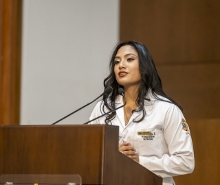 Imposición de mandiles a internos rotativos de la carrera de Nutrición y Dietética – Cohorte mayo 2025 / abril 2026