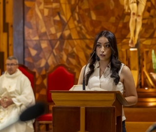 Imposición de mandiles | Carrera de Bioquímica y Farmacia