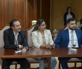 Visita protocolaria de asambleístas nacionales a la UTPL