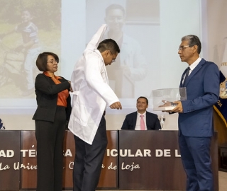 Ceremonia de Imposición de Mandiles – Medicina UTPL Ceremonia de Imposición de Mandiles – Medicina UTPL