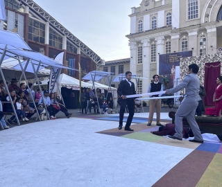 La UTPL participa en el Festival Internacional de Artes Vivas Loja con sus talentosos grupos de arte en la Plaza de la Cultura