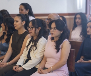 Imposición de Insignias – Carrera de Medicina