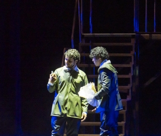 La Compañía de Teatro UTPL conmemoró sus 20 años de trayectoria artística con el estreno de la obra Otelo