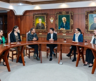 UTPL y Bienal de Cuenca firman convenio para impulsar el Congreso de las Nuevas Pedagogías del Arte Contemporáneo UTPL y Bienal de Cuenca firman convenio para impulsar el Congreso de las Nuevas Pedagogías del Arte Contemporáneo
