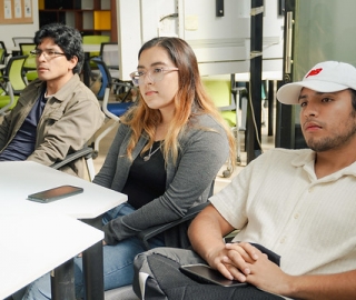 Bioquímica del estrés académico: innovación en el aprendizaje del cortisol mediante recursos educativos transmedia Bioquímica del estrés académico: innovación en el aprendizaje del cortisol mediante recursos educativos transmedia