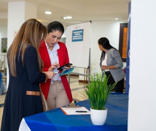 UTPL y FEDES lideran impulso empresarial para el desarrollo sostenible de Loja