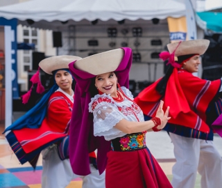 Circuito UTPL – Presentación del Grupo de Danza Jahua Ñan Circuito UTPL – Presentación del Grupo de Danza Jahua Ñan