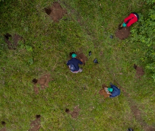 Reforestación en Cajanuma en alianza con Cascos Verdes Reforestación en Cajanuma en alianza con Cascos Verdes