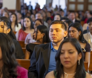 Imposición de mandiles | Carrera de Bioquímica y Farmacia