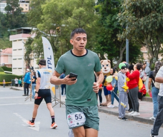Carrera 5K Pasos Solidarios 2025