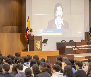 Simposio de Obesidad: Retos y Perspectivas en la Atención Integral