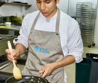 GastroLab:  UTPL Innovación en Servicio