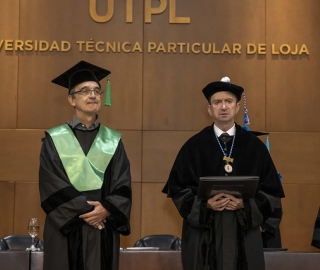 Sesión Solemne Honoris Causa | Dr. Adrián Escudero