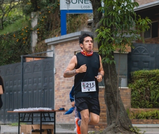 Carrera 5K Pasos Solidarios 2025