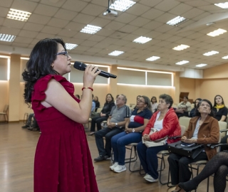 Taller "Cuidar con equilibrio: herramientas prácticas y emocionales para familiares y profesionales que cuidan a personas con discapacidad”