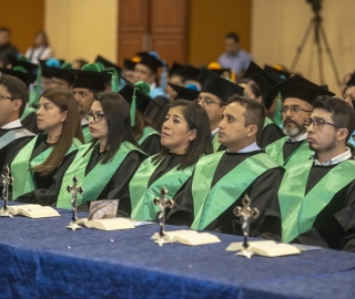 Acto Solemne de Inauguración del Año Académico 2019 - 2020 e Incorporación de nuevos doctores al Claustro UTPL Acto Solemne de Inauguración del Año Académico 2019 - 2020 e Incorporación de nuevos doctores al Claustro UTPL