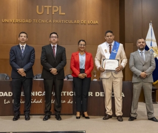 Décimo Quinta Promoción de Graduados ESCOP UTPL Décimo Quinta Promoción de Graduados ESCOP UTPL
