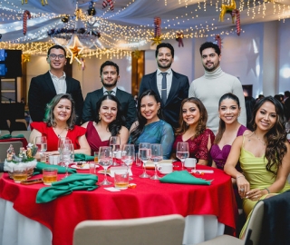 Cenas de navideñas UTPL 2025