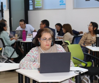 Curso de formación docente "Diseño y aplicación del Aprendizaje Basado en Proyectos en la docencia universitaria" Curso de formación docente "Diseño y aplicación del Aprendizaje Basado en Proyectos en la docencia universitaria"