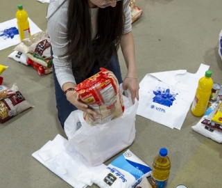 Navidad UTPL 2025 | Banco de Alimentos Navidad UTPL 2025 | Banco de Alimentos