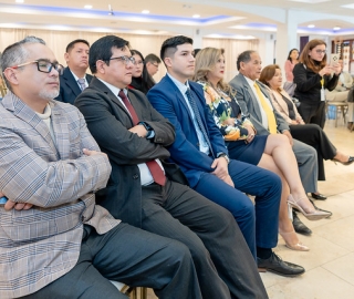 Entrega simbólica de acreditaciones internacionales otorgadas por la Agencia Acreditadora de Chile A&C.