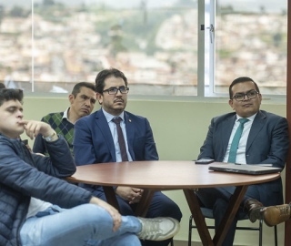 UTPL y Universidad Hemisferios firman convenio de cooperación