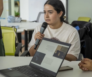 Comprendiendo el trastorno: en el lugar de una persona con psicopatología. Un Reto de innovación Comprendiendo el trastorno: en el lugar de una persona con psicopatología. Un Reto de innovación