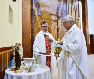 Misa de Acción de Gracias por la visita de la sagrada imagen de la Virgen del Cisne Misa de Acción de Gracias por la visita de la sagrada imagen de la Virgen del Cisne