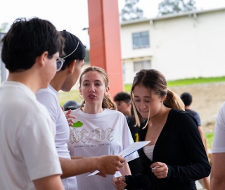 Desfile de Promociones y Ginkana – 25 Años de Medicina UTPL