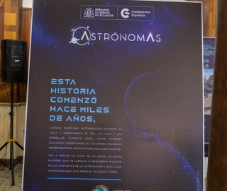 Conversatorio e inauguración de la exposición “Astrónomas” en UTPL