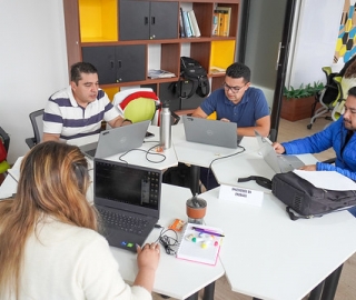 Hackaton académico para la elaboración de recursos educativos