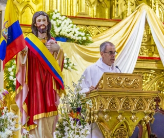 Visita al santuario de la Virgen de El Cisne Visita al santuario de la Virgen de El Cisne